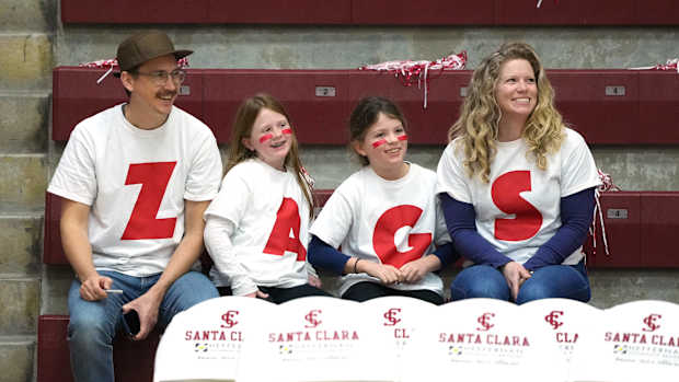 gonzaga bulldogs santa clara wcc basketball 20232